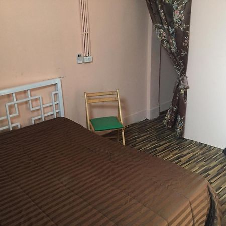 Big Orange Localstay At Siam 曼谷 外观 照片