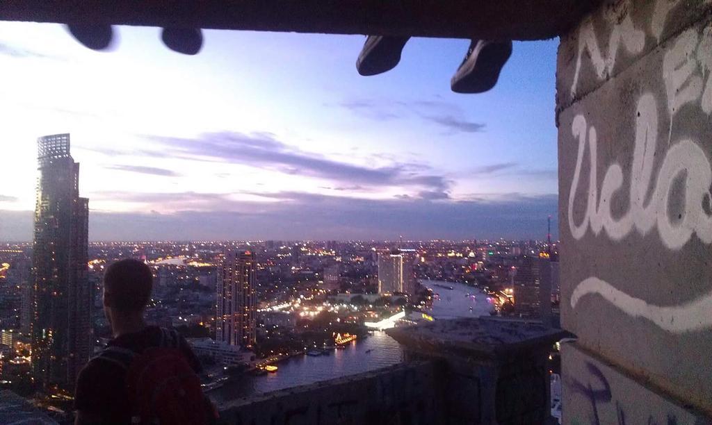 Big Orange Localstay At Siam 曼谷 外观 照片